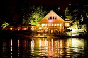 Le Chalets des Iles romantic vow renewal