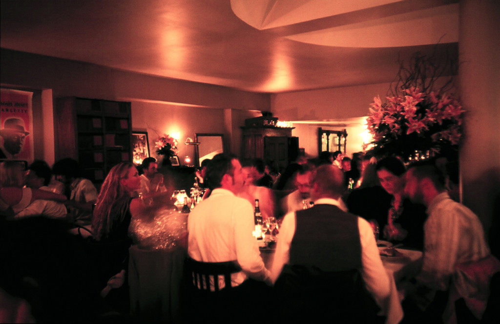 hotel du nord - elopement paris