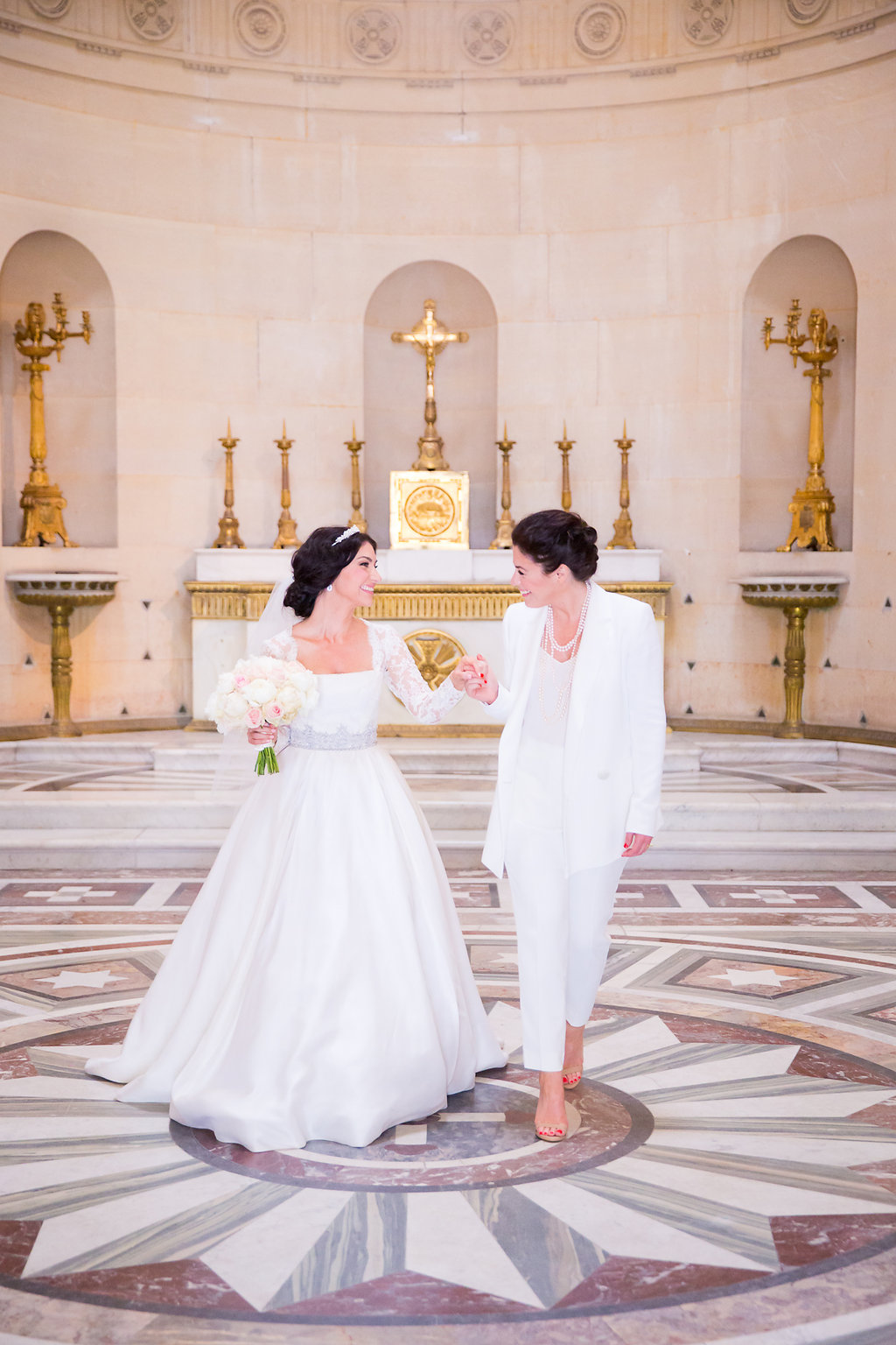 Wedding at chapelle expiatoire paris venue elope in paris audrey photos