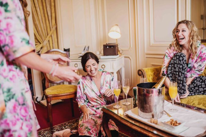 girls trip paris planner